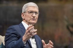 Tim Cook trở thành tỷ phú sau 9 năm làm CEO Apple