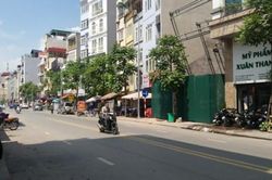 Giá nhà đất, chung cư ở Hà Nội giảm trong cơn bão COVID-19