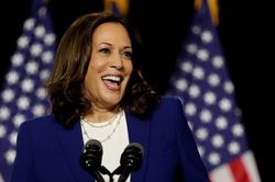 Sau 48 giờ chọn bà Harris, ông Biden quyên góp được 48 triệu USD