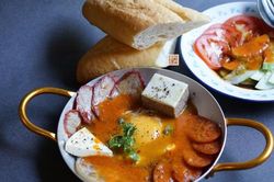 Bánh mì chảo: Món lạ trong ký ức vị giác Hà Nội