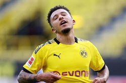 MU hết cửa ký Sancho, PSG 'đánh úp' Ighalo