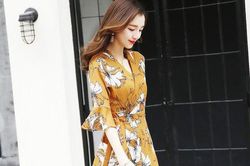Bỏ túi những cách này, nàng sẽ chọn được váy hoa tôn dáng triệt để