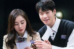 Tiết lộ bất ngờ về gia thế khủng của Ngụy Đại Huân, bạn trai tin đồn khiến Dương Mịch 'điên đảo' bất chấp