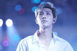 RM từng bỏ BigHit trước thềm BTS ra mắt, chỉ trở lại vì người đặc biệt này