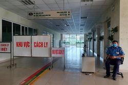 Bệnh nhân COVID-19 xác định nhiễm SARS-CoV-2 sau 4 lần xét nghiệm