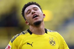 Scholes thúc giục MU mua Sancho