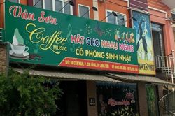 Mâu thuẫn ở quán karaoke, nam thanh niên bị đâm tử vong