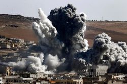 Máy bay Mỹ không kích một trạm kiểm soát quân sự của Chính phủ Syria