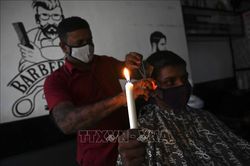 Cả nước Sri Lanka mất điện do sự cố chưa được xác định