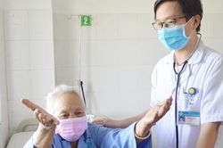 Cụ bà U90 bị đột quỵ được cứu sống
