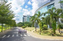 Trường ĐH Tôn Đức Thắng được đề nghị phong tặng Anh hùng Lao động