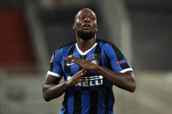 Ghi bàn tằng tằng, Lukaku thiết lập kỷ lục khủng ở Europa League
