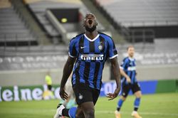 Vùi dập Shakhtar 5-0, Inter Milan đối đầu Sevilla ở chung kết