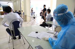 Hà Nội có số người mắc COVID-19 cao thứ 2 trên toàn quốc