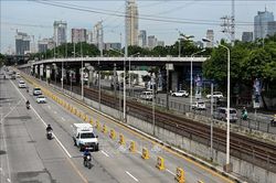 Philippines nới lỏng lệnh phong tỏa xung quanh thủ đô Manila
