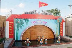 'Hồi sinh' nghệ thuật múa rối nước ở Bến Tre