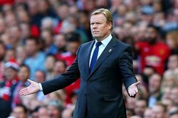 HLV Ronald Koeman ngồi 'ghế nóng' tại Barca trong 3 mùa giải tới