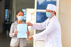 Bệnh nhân 621 tại Quảng Ngãi được công bố điều trị khỏi bệnh COVID - 19
