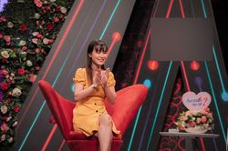 Ông chủ đầm tôm vượt trăm cây số để hẹn hò với người phụ nữ hơn tuổi