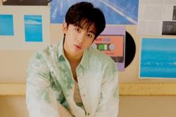 Cựu center X1 - Yohan tung loạt ảnh teaser quảng bá màn debut solo