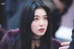 15 khoảnh khắc chứng minh Irene (Red Velvet) là visual hàng đầu Kpop: Được gọi là 'cô nàng đẹp trai'