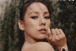 Lee Hyori khoe vóc dáng săn chắc ở tuổi 41