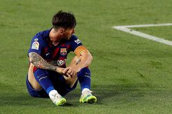 Messi sẽ chia tay Barca?