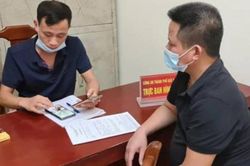 Chủ quán nhắng nướng bắt cô gái quỳ vì chê đồ ăn khai gì?