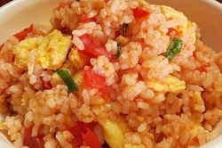 Nhà chỉ có trứng, cà chua, mẹ làm ngay 9 món hảo hạng, ai cũng ngạc nhiên vì quá đảm