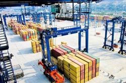 Hàng hóa qua cảng biển vẫn giữ nhịp tăng trưởng tốt
