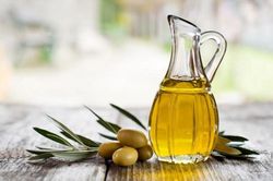 Áp dụng phương pháp bề mặt đáp ứng nghiên cứu phản ứng ester hóa dầu ăn phế thải bằng xúc tác axit