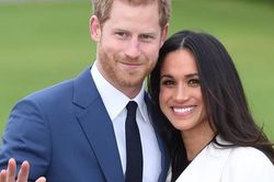 Cú lội ngược dòng ngoạn mục của nhà Meghan Markle và Hoàng tử Harry, sách tưởng ế ai ngờ đắt như tôm tươi