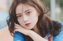 Mặc đồng phục trường Bách khoa, nữ sinh nhận nhiều lời khen