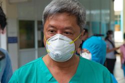 Thứ trưởng Bộ Y tế: 'Tôi tin dịch bệnh sớm chấm dứt tại Đà Nẵng'