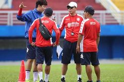 Đội của Công Phượng sẽ kháng án phạt trợ lý người Hàn