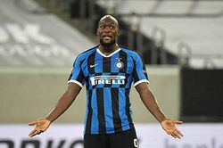 Lukaku sẽ giật giải Vua phá lưới Europa League từ tay Bruno Fernandes?