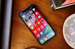Tin rất vui cho những người đang đợi iPhone 12 bị rò rỉ từ chính Apple