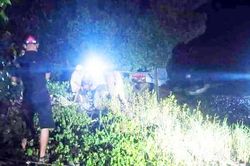 Đi ghe ra sông câu cá, 2 người chết, 2 người mất tích