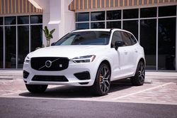 Volvo là hãng xe sở hữu nhiều công nghệ tốt nhất