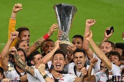 Ngược dòng đánh bại đối thủ, Sevilla vô địch Europa League