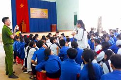 Tuổi trẻ Chư Prông tích cực phòng-chống tệ nạn ma túy