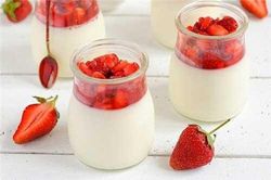 Công thức làm sữa chua ngon, mịn cho ngày hè nắng nóng