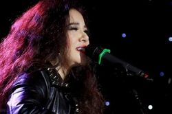 Ca sĩ Thanh Hoa: '39 năm qua, tôi chưa lúc nào ngưng ca hát'