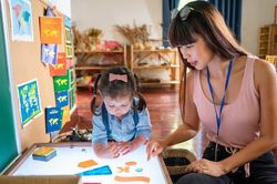 Lo lắng rất nhiều, vợ chồng Hà Anh vẫn quyết định làm điều này với con gái Myla