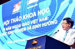 Ngoại giao phải phát huy vai trò tiên phong trong bảo vệ Tổ quốc từ sớm, từ xa