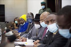 Binh biến ở Mali: ECOWAS làm việc với chính quyền quân sự