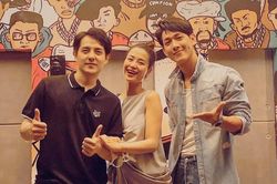 Đến ủng hộ Song Luân, Ông Cao Thắng 'ghi điểm' cùng hành động ngọt 'lịm tim' dành cho Đông Nhi