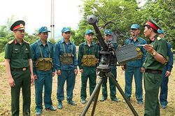 Sôi nổi mùa huấn luyện tự vệ