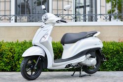 Xe ga nữ 125 cc - chọn Honda Lead hay Yamaha Grande?
