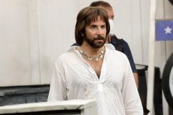 Bradley Cooper đóng phim giữa dịch Covid-19